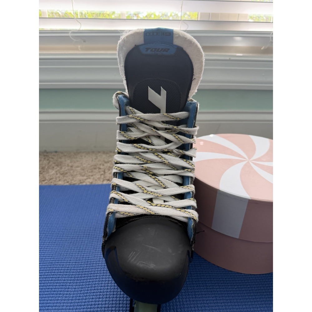 Tour Code 5 Inline Skates Regular Width Size 7 In Excellent Condition - Picture 5 of 15